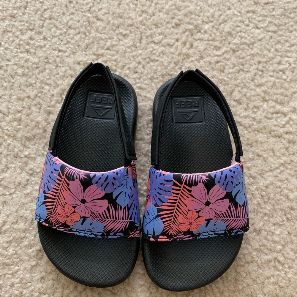 Reef Floral Slide Sandals